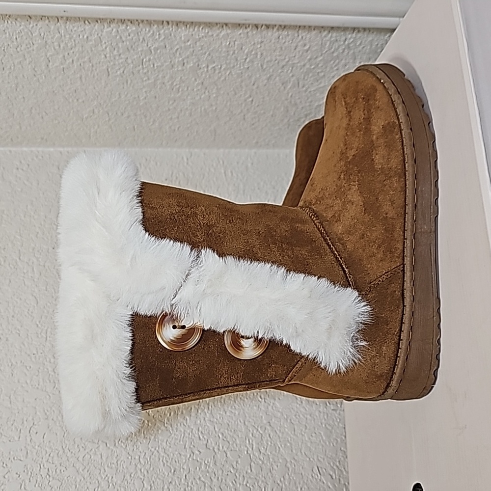 SO Abigail Chestnut Wibter Boots